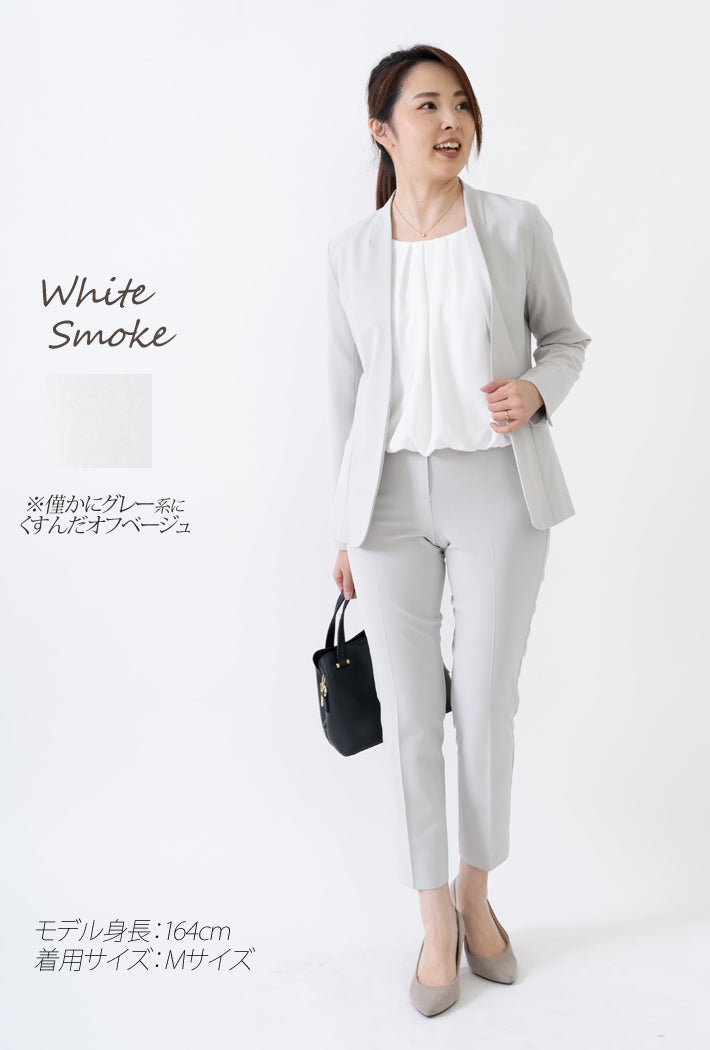 Clease[クリーズ] 　モナルーチェカラーレスジャケット&パンツスーツ＜8009s5302＞