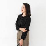 Clease[クリーズ] 　【訳あり】衿タックプルオーバーブラウス＜8019mbkwk＞