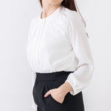 Clease[クリーズ] 　衿タックプルオーバーブラウス＜8019＞