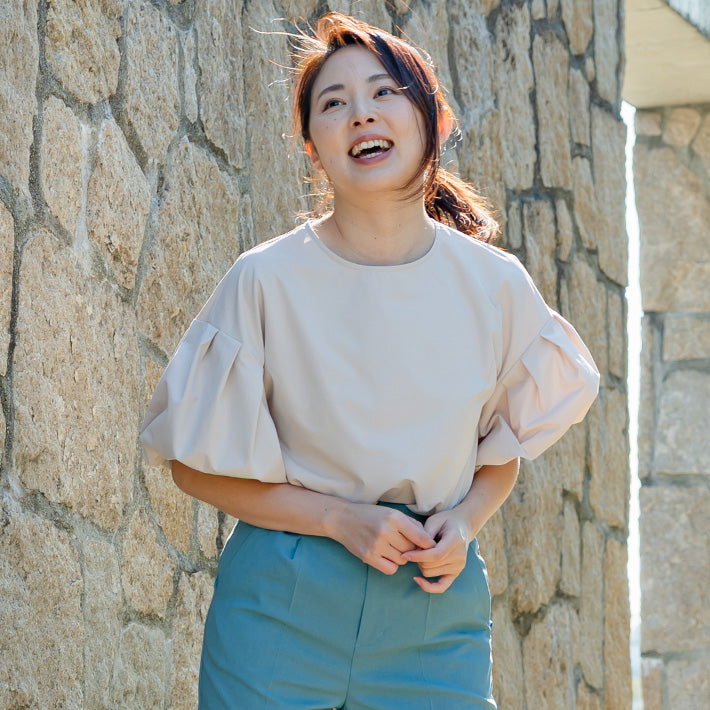 Clease[クリーズ] 　袖バルーンプルオーバーブラウス＜8043＞